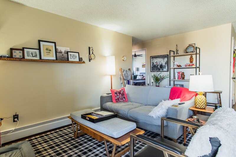 Building Photo - 1233 N Ogden St