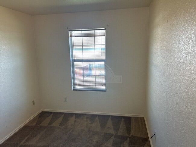 Building Photo - 4307 Jeff Scott Dr