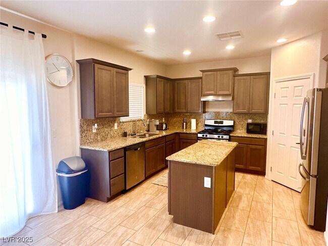 Building Photo - 8364 Spanish Creek Ct