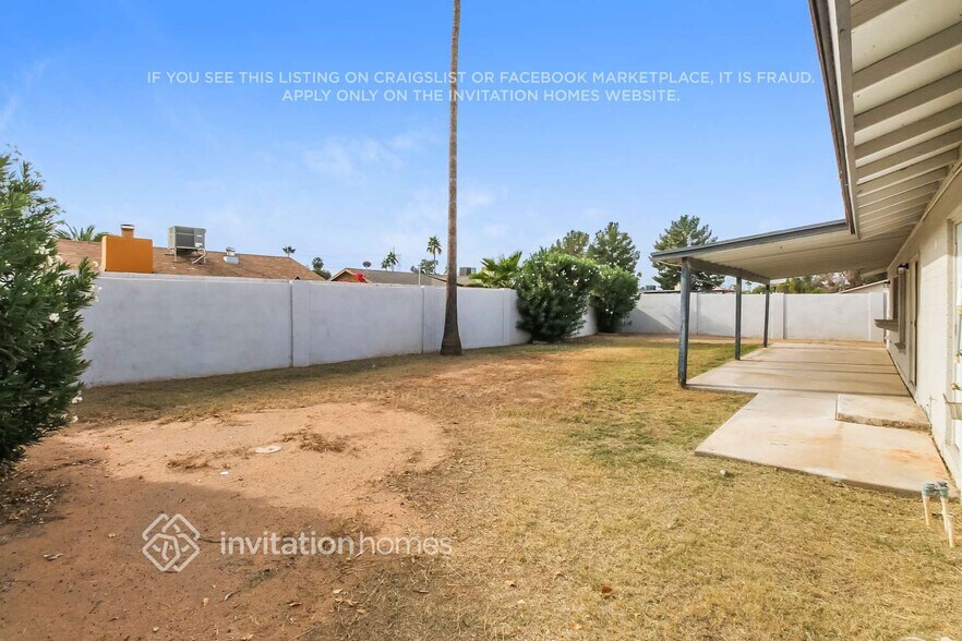 Building Photo - 549 W Pampa Ave