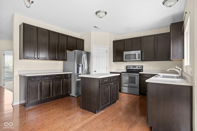 Building Photo - 1265 Blue Haven Way