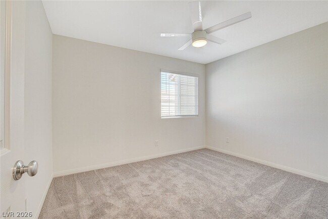 Building Photo - 2615 Esposende St