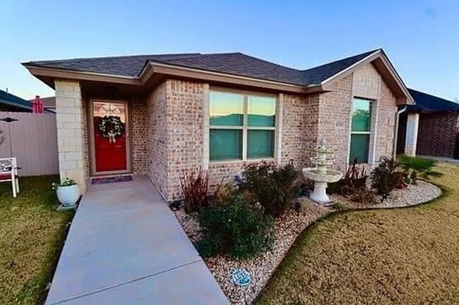 Primary Photo - Charming 3BR 2B House in San Angelo