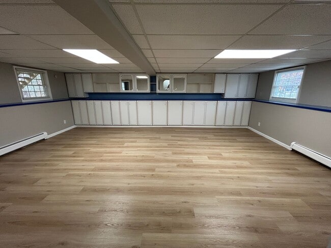 Building Photo - 20 Tara Dr