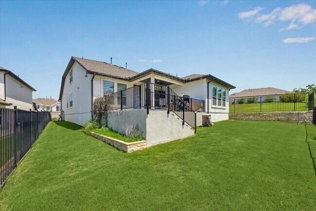 Building Photo - 1212 Brasano Pl