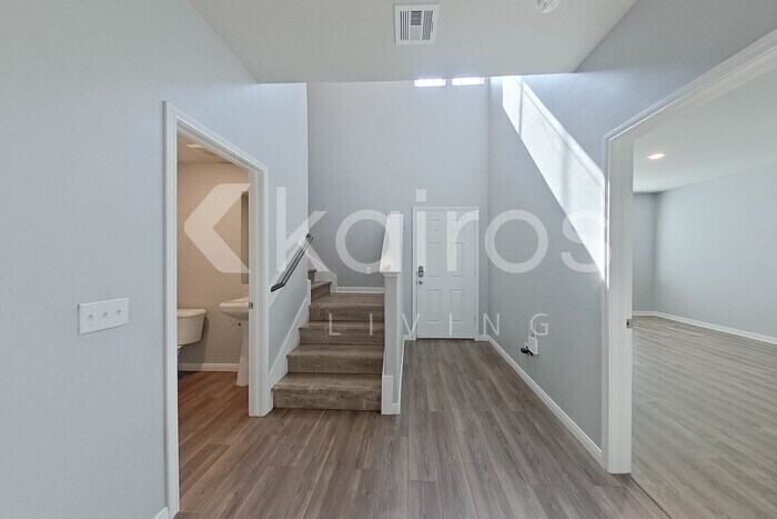 Building Photo - 825 NW 4th St