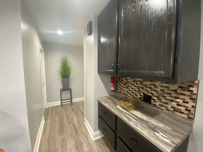 Building Photo - 1204 Philadelphia St