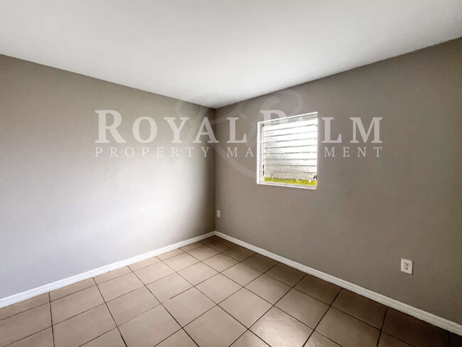 Building Photo - 9861 Orange River Blvd