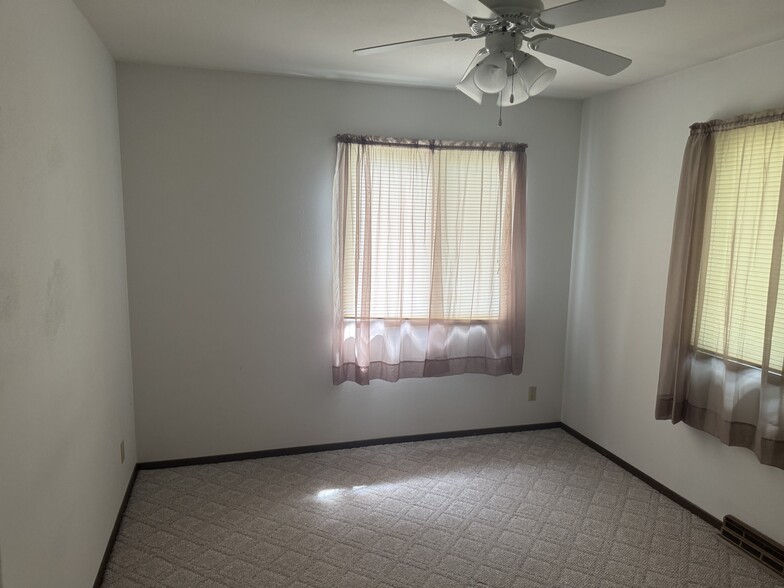 Bedroom 2 - 1810 20th Street Ct