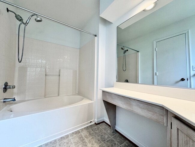 Building Photo - 2-Bedroom Condo Ready NOW! 2 Primary Suite...