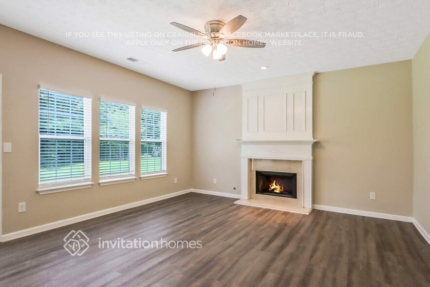 Building Photo - 4187 Medlock Wood Dr SW