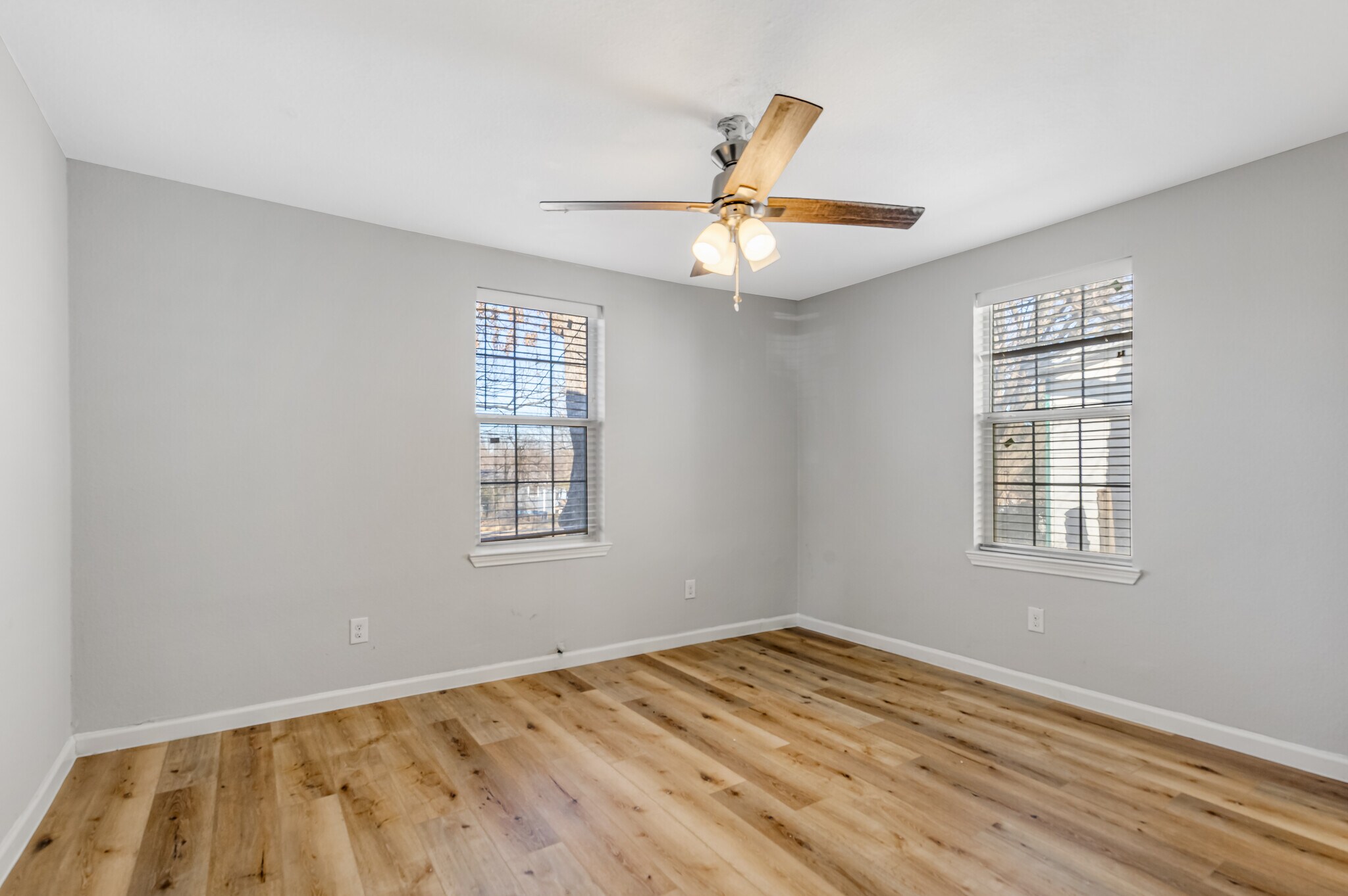 2" faux blinds - 1123 W Morgan St