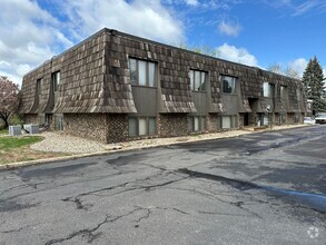 Building Photo - Cliffwood Apartments II