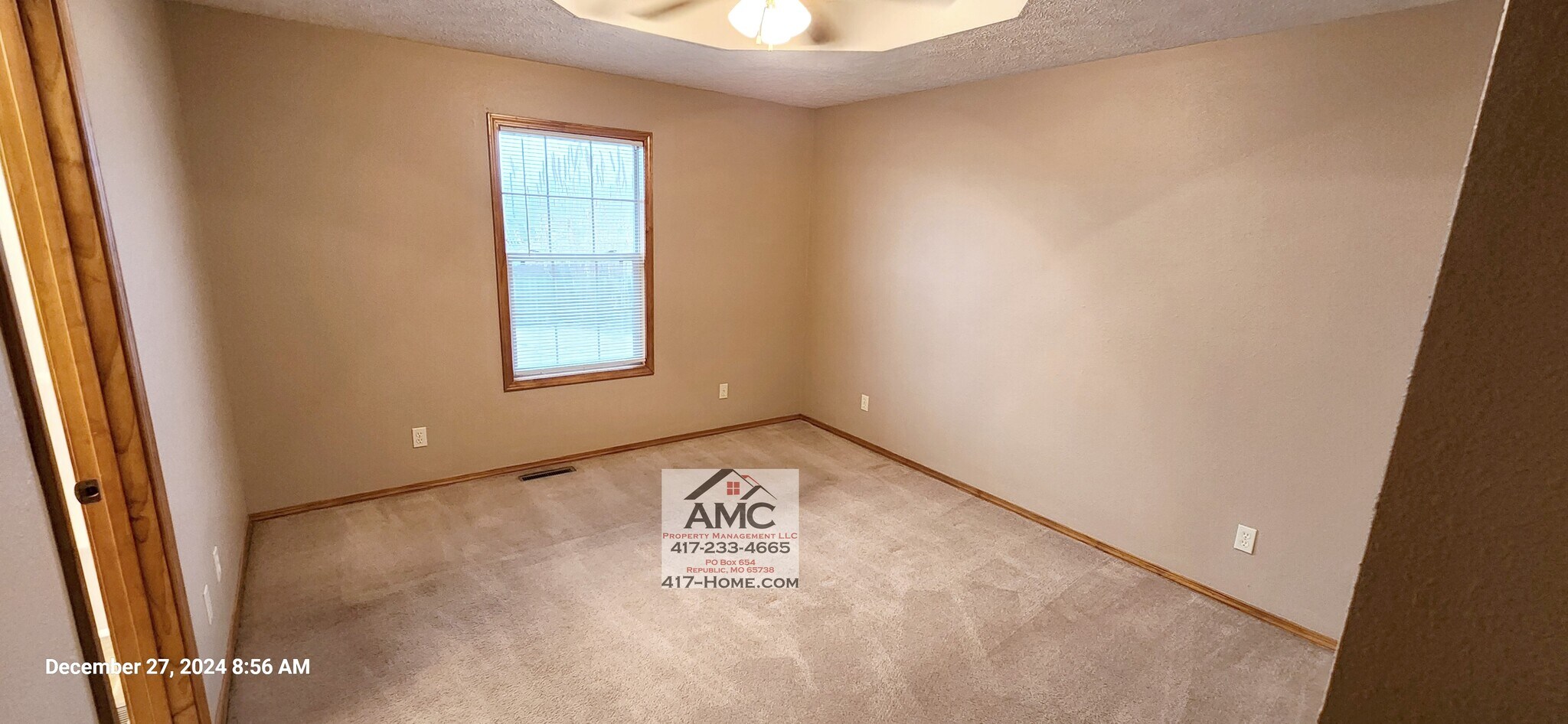 Master Bed - 2976 E Morris St