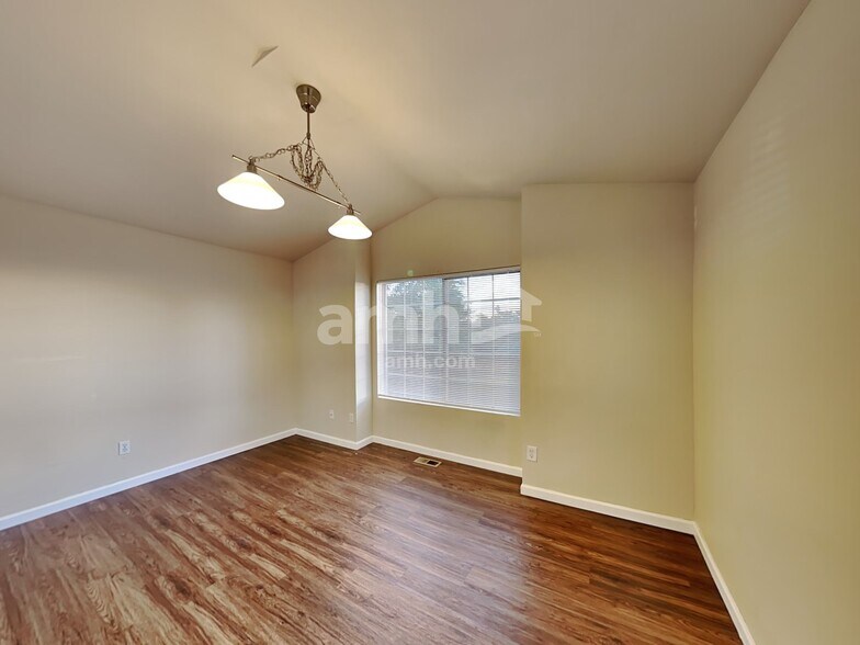 Building Photo - 21617 43rd Ave Ct E