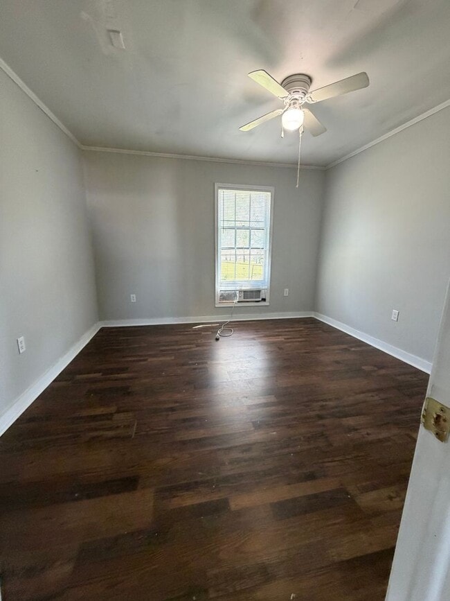 Building Photo - 00746