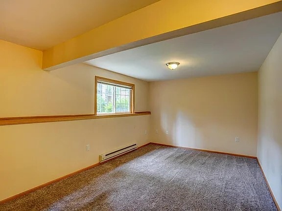 Building Photo - 1807 Carns Dr