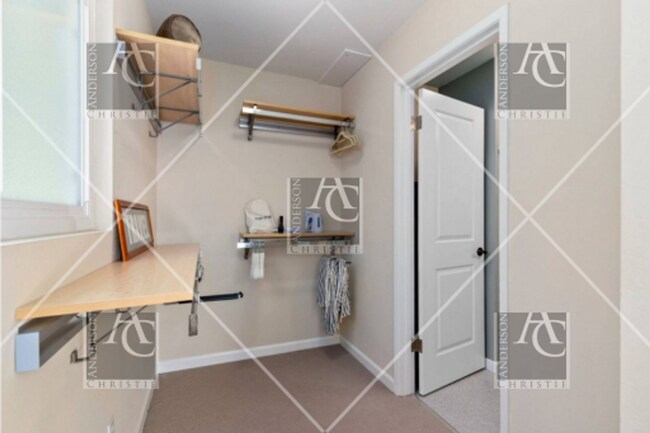 Building Photo - 4 bedroom 3 bath home in Scotts Valley