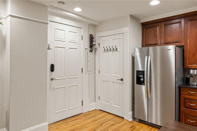 Building Photo - 259 14th St NE