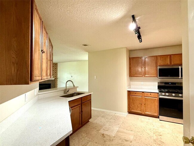Building Photo - 5023 Natchez Ridge Ct