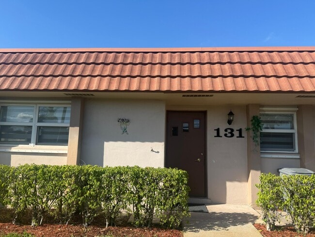 Building Photo - 5775 Fernley Dr W