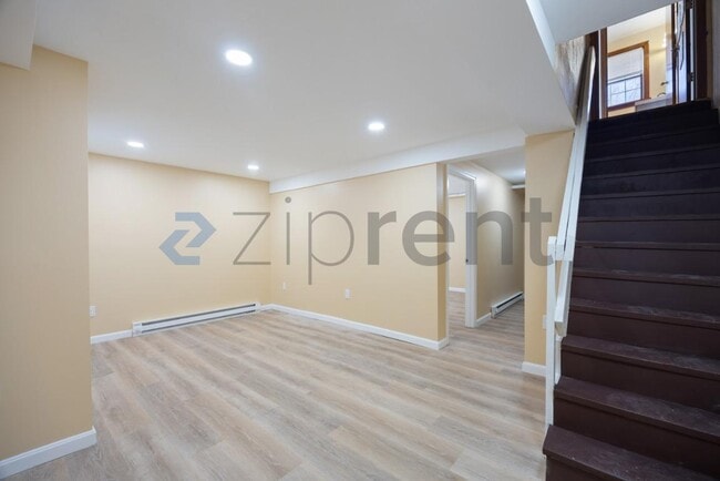 Building Photo - 3 Watson Ave