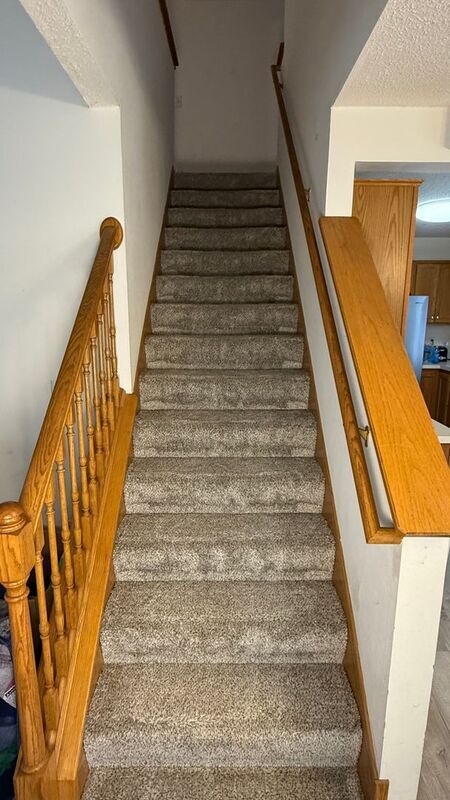 Building Photo - 2755 Ranchview Ln N