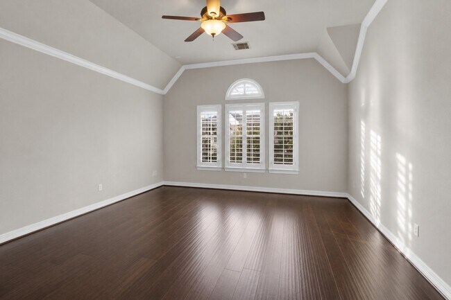 Building Photo - 2822 Taylorcrest