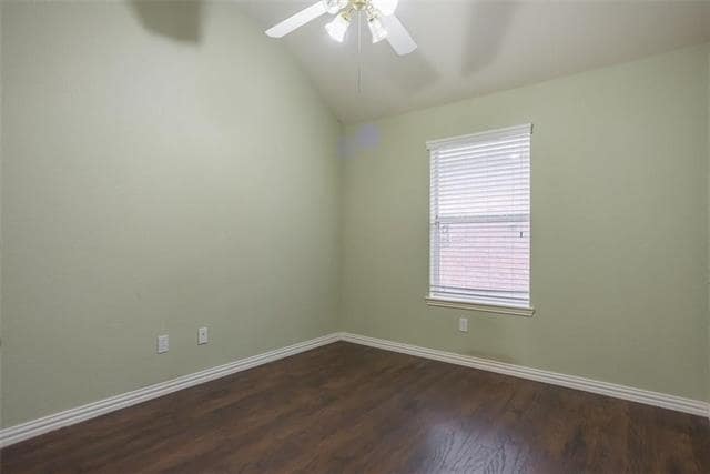 Building Photo - 2020 Westbury Ln