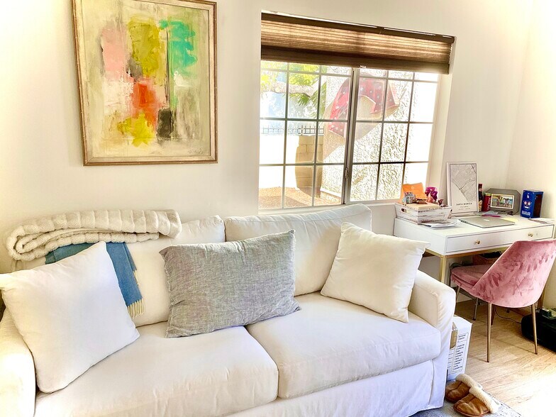 Master Bedroom - 1900 S Holt Ave