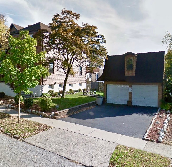 Building Photo - 136 Paulison Ave