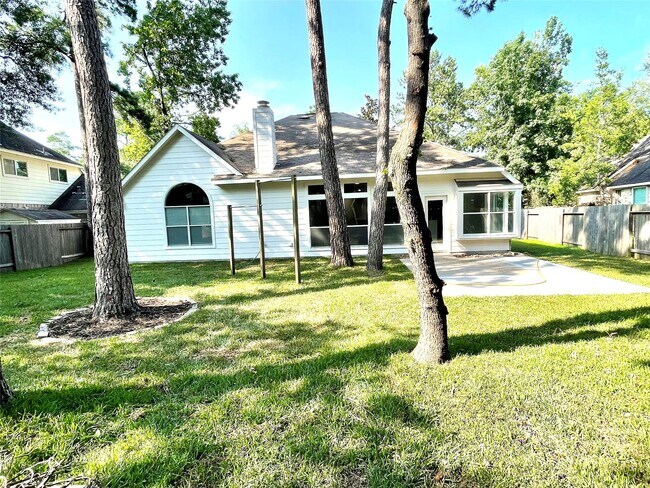 Building Photo - 71 E Hobbit Glen Dr