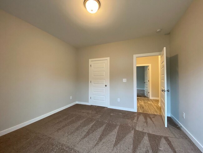 Building Photo - Home for Rent in Lincoln, AL!!!