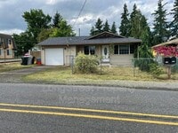 Building Photo - 7281 SE Luther Rd