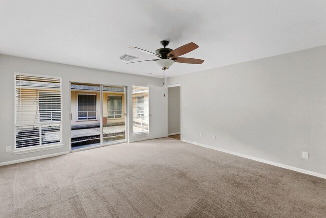 Building Photo - 3607 Cobleskill Ct