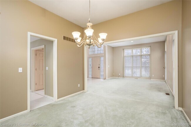 Building Photo - 42104 Echo Forest Dr