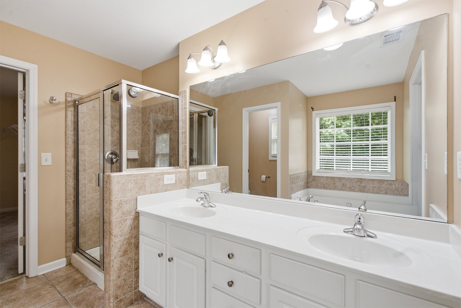 Building Photo - 2840 Antiquate Ct