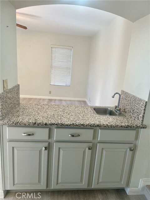 Building Photo - 5018 Evanwood Ave