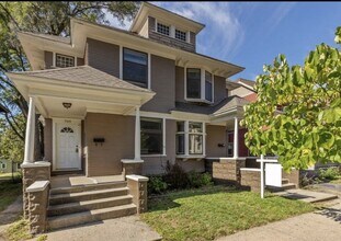 Building Photo - 709 Lafayette Ave SE