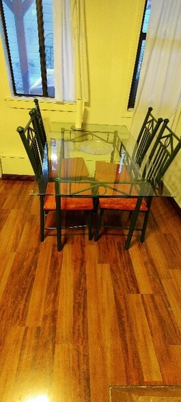 Building Photo - 1601 7th Ave