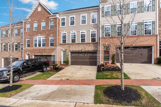 Building Photo - 15816 Swanscombe Lp