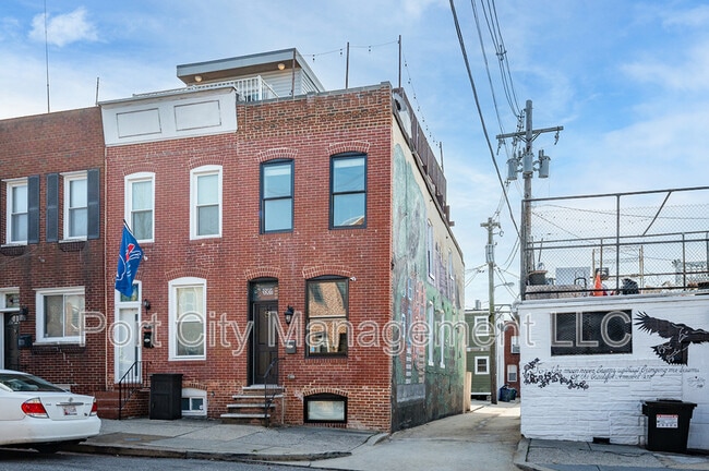 Building Photo - 3301 Fleet St