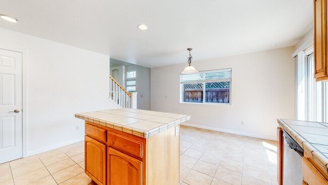 Building Photo - Charming 3-Bedroom Home in Rincon Valley’s...