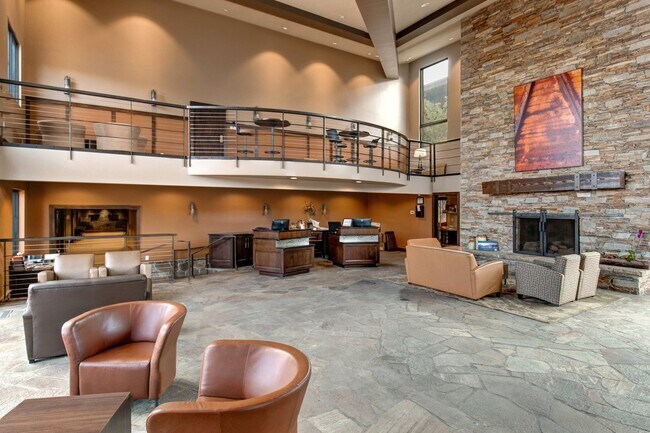 Building Photo - 2235 Sidewinder Dr