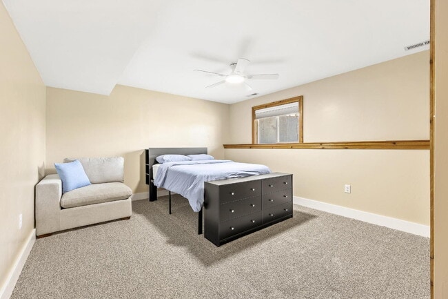 Building Photo - Hillside Hideaway in Historic Virginia Cit...