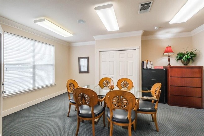 Building Photo - 1711 Old Spanish Trl