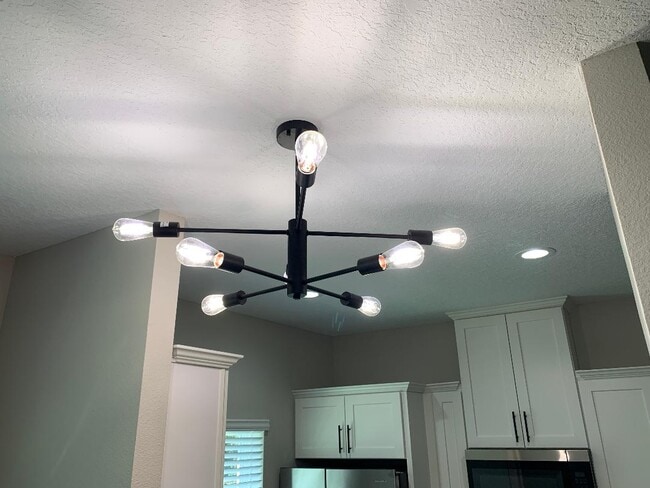 Building Photo - 7437 Mead Dr