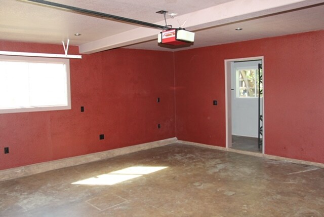 Building Photo - 6119 Greenwood Ave