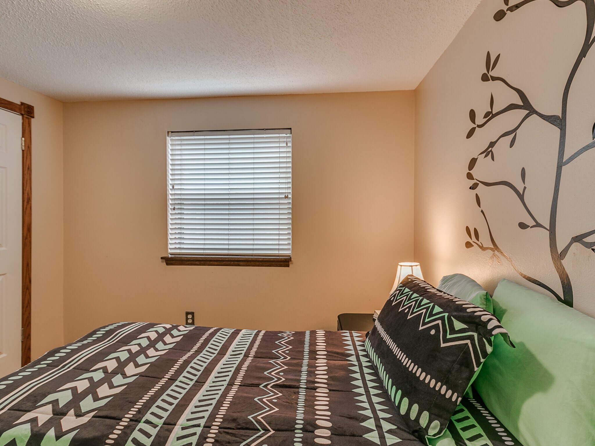 Building Photo - 1548 Bradley Pl