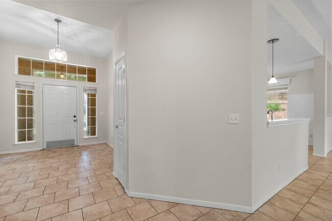 Building Photo - 58 N Indigo Cir
